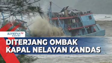 Dihantam Ombak Besar, Kapal Nelayan Karamdi Pantai Niyama Tulungagung
