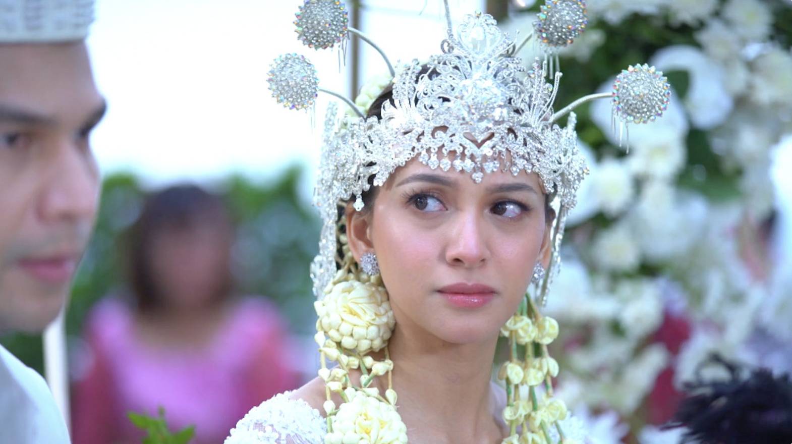 [Gratis] Takdir Cinta Yang Kupilih - TAKDIR CINTA YANG KUPILIH! Menikah