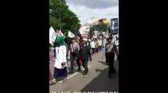 Aksi Damai Di kota Serang bela Islam Uighur