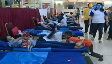 Antusiasme Warga Mengikuti Donor Darah YPAPK di Mangga Dua Square - Liputan6 Pagi