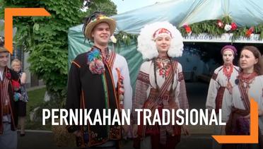 Warna-Warni Gaun Pernikahan Tradisional di Ukraina