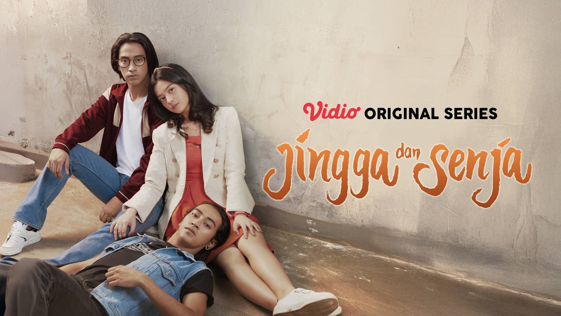 Jingga dan Senja