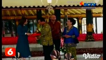 Putri Makhota Denmark Dolan Ing Kraton Yogyakarta