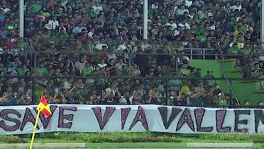 Kenapa Ada Spanduk Save Via Vallen di Stadion Teladan Medan ya?