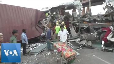Many Killed as Bus Crashes With Truck in India