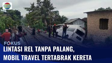 Mobil Travel di Bandar Lampung Tertabrak Kereta, Seorang Penumpang Terluka | Fokus