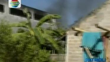 Ditinggal Mudik, Rumah Warga di Bekasi Ludes Terbakar - Patroli Siang