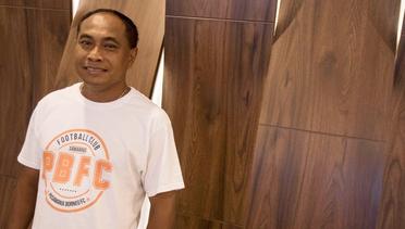 Kas Hartadi Pelatih Gres Borneo FC Pengganti Iwan Setiawan