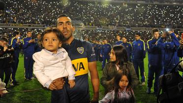 Cinta Membawa Carlos Tevez Pulang ke Boca Juniors