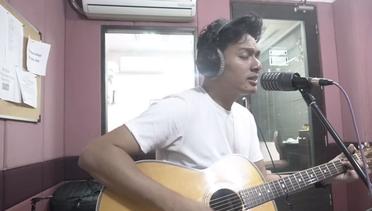 Rendy Pandugo on Love is in the Air | I Don't Care (LIVE)