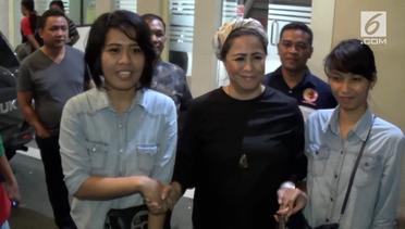 Istri Jenderal dan Petugas Bandara Bertemu di Polresta Manado