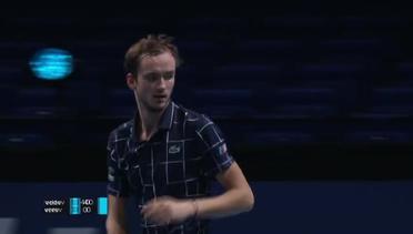 Match Highlight | D.Medvedev 2 vs 0 A.Zverev | Nitto ATP Finals 2020