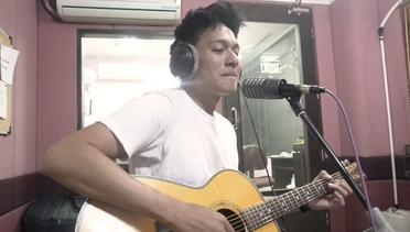 Rendy Pandugo on Love is in The Air | Love on the Weekend (John Mayer Cover)