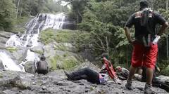 Terbayarkan dengan keindahan pesona air terjun pitu latta