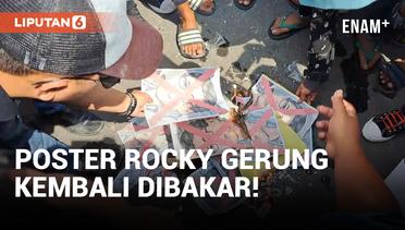 Demonstran Bakar Poster Rocky Gerung di Depan Kantor Bupati Mojokerto