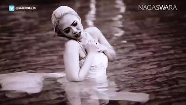 Sherly May - Firasat (Official Music Video NAGASWARA) #music