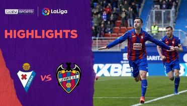 Match Highlight | Valencia 2 vs 1 Betis | LaLiga Santander 2020