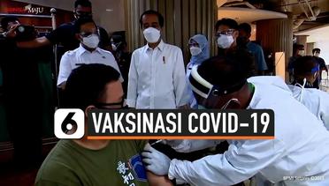 Jokowi Didampingi Anies Tinjau Vaksinasi Covid-19 di Tanah Abang