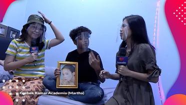 Yuk Grebek Kamar Martha (Jayapura) Ada Apa Aja Ya di Kamarnya? - Diary Popa Eps.68 (1/3) | Pop Academy 2020
