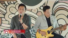 Abad 21 - Sakit Sendiri (Pop Music Video Official NAGASWARA)