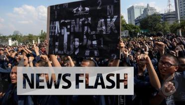 NEWS FLASH: Peringati Tragedi Trisakti, Ribuan Mahasiswa Datangi Istana Merdeka