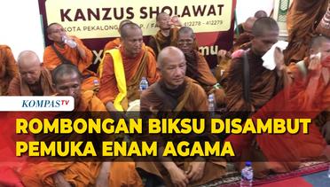 Momen Rombongan Biksu dari Thailand Disambut Pemuka Enam Agama di Pekalongan