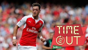 Time Out: Peran Baru Mesut Ozil di Arsenal