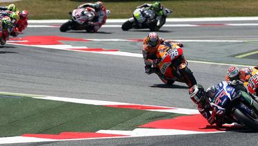 Lorenzo Sial Beri Hoki Bagi Rossi di MotoGP Catalunya 2016