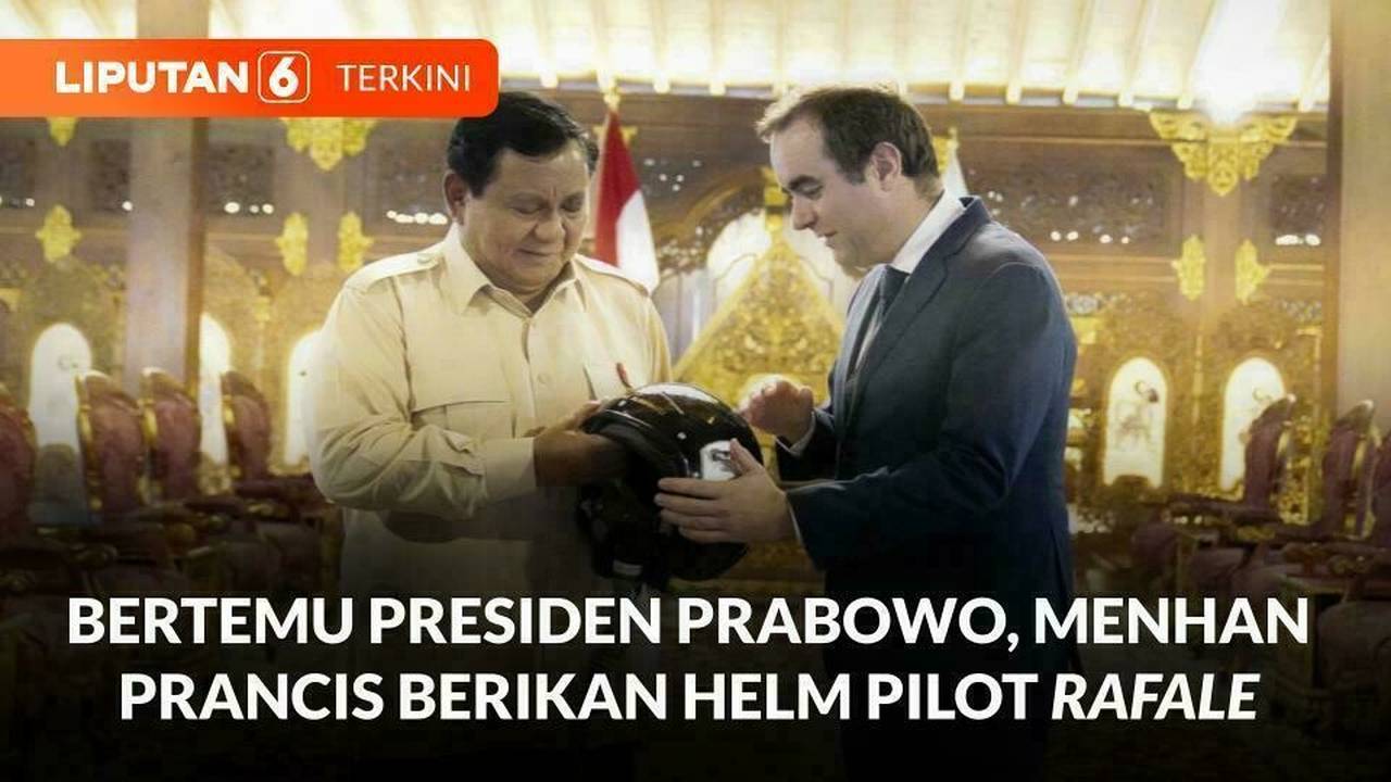 Menhan Prancis Berikan Helm Pilot Pesawat Tempur Rafale Kepada Presiden