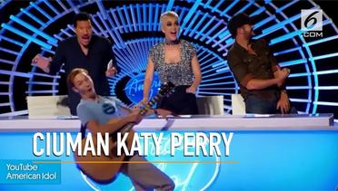 Dicium Katy Perry, Pria Ini Tak Nyaman