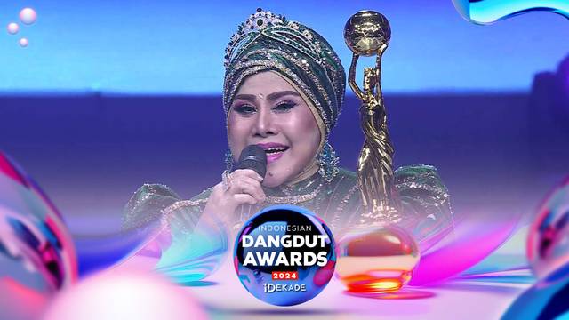 Selamat!! Umi Elvy Raih Penghargaan Khusus Indonesian Dangdut Awards 2024 60 Tahun Berkarya | IDA 2024 1 Dekade