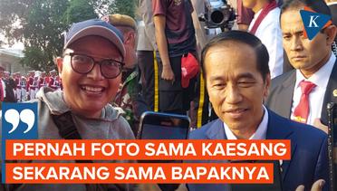 Momen Jokowi Sapa Warga dan Ajak Selfie Bareng di Depan Istana Merdeka