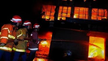 Segmen 1: Kebakaran Rumah hingga TNI Bersihkan Puing Gempa