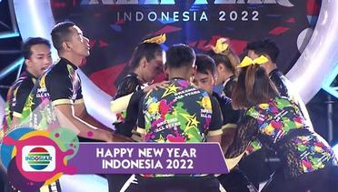 Dilempar.. Ditangkap... Seremm!!! Aksi Cheerleader Di  | Happy New Year 2022
