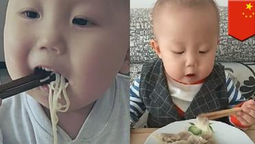 Bayi viral jago pake sumpit ternyata terkena kanker ganas - TomoNews