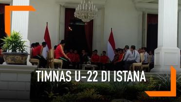 Jokowi Menerima Timnas U-22 di Istana