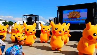 Pikachu event 2015 -- line dance