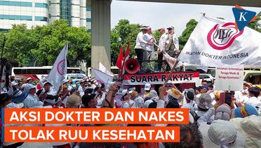Ribuan Dokter-Nakes Aksi di Depan Kemenkes, Ancam Mogok Nasional dan Kepung Jakarta