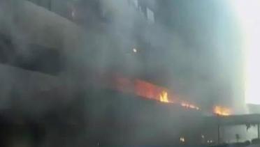Gedung Medan Plaza Terbakar hingga Warga Ibukota Serbu Lebaran Betawi