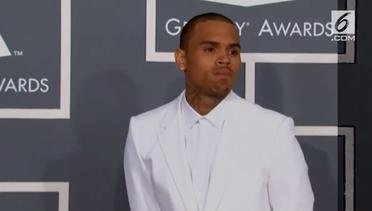 Chris Brown ditangkap Polisi Usia Gelar Konser 