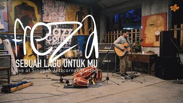 (LIVE) "Sebuah Lagu Untuk Mu" at Jazz Corner Malang