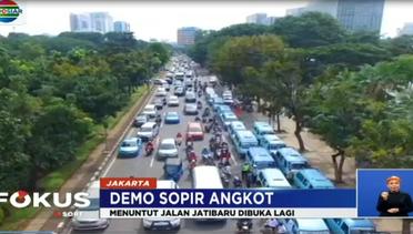 Tuntut Jalan Jatibaru Dibuka, Ratusan Sopir Angkot Geruduk Balai Kota - Fokus Sore