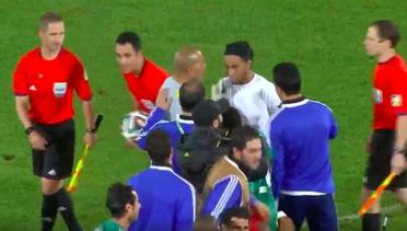 Wajib Nonton Lucu Ronaldinho Dirampok oleh tim lawan
