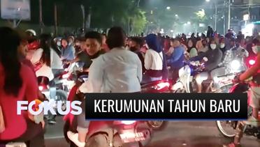 Ribuan Orang Berkerumun Jelang Pergantian Tahun di Medan, Polisi dan TNI Kewalahan Bubarkan Warga | Fokus