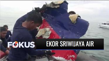 Tim Penyelam Menemukan Ban dan Bagian Ekor Pesawat Sriwijaya Air SJ 182 | Fokus