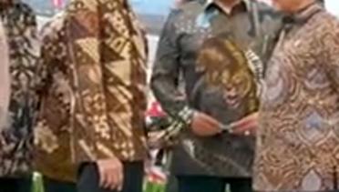Momen Jokowi Resmikan Kereta Cepat Whoosh