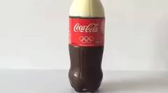 Nyam, Kue Bentuk Botol Coca Cola