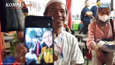 Gemetarnya Pedagang Kerak Telor Foto Bareng Dengan Jokowi