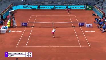 Match Highlights | Karolina Pliskova 2 vs 1 Coco Gauff | WTA Mutua Madrid Open 2021