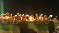 Prabowo dan Habib Syeikh Peringati Malam Tahun Baru Islam di Tugu Pahlawan Surabaya